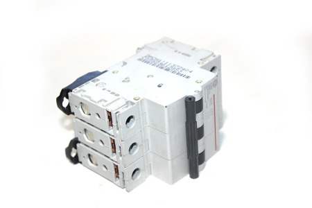 Предохранитель S 303 C-25